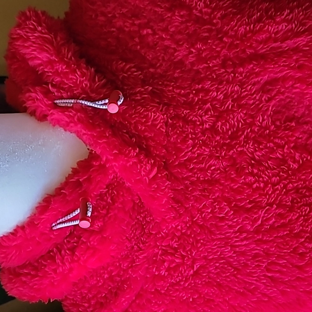 Athletic Works pullover